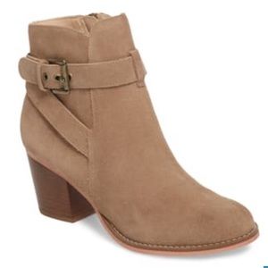 Sole Society Paislee Booties - Taupe (NWOT)